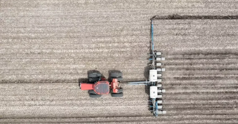 The Ultimate Guide to Artificial Intelligence in Agriculture: Transforming Farming in 2026